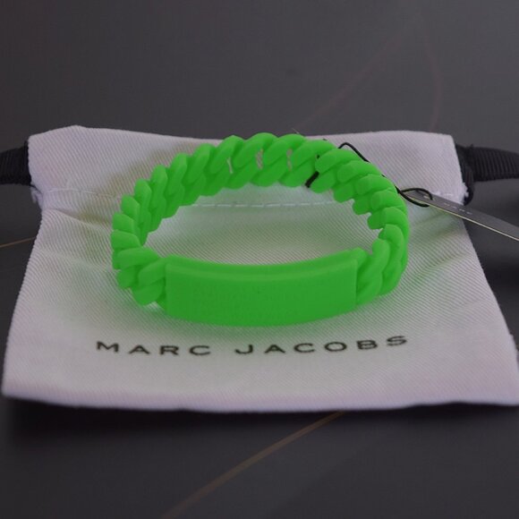 Marc Jacobs Rubber Silicone Bracelet in Green - Picture 4 of 6